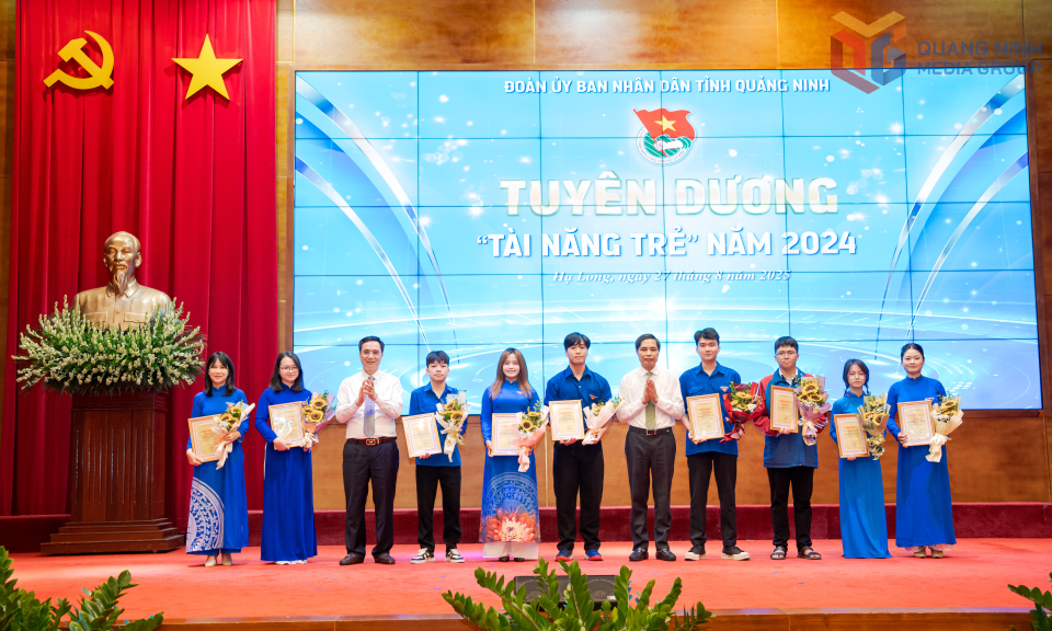 Tọa đàm “Sứ mệnh của thanh niên trong kỷ nguyên số”