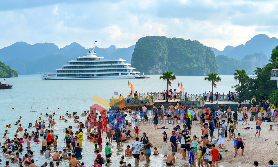 Khu du lịch biển đảo Ti-Tốp