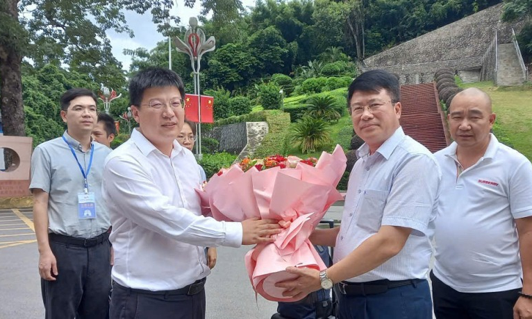 Đoàn công tác tỉnh Quảng Ninh tham gia Lễ hội Du lịch và hội chợ biên giới Trung - Việt năm 2025 