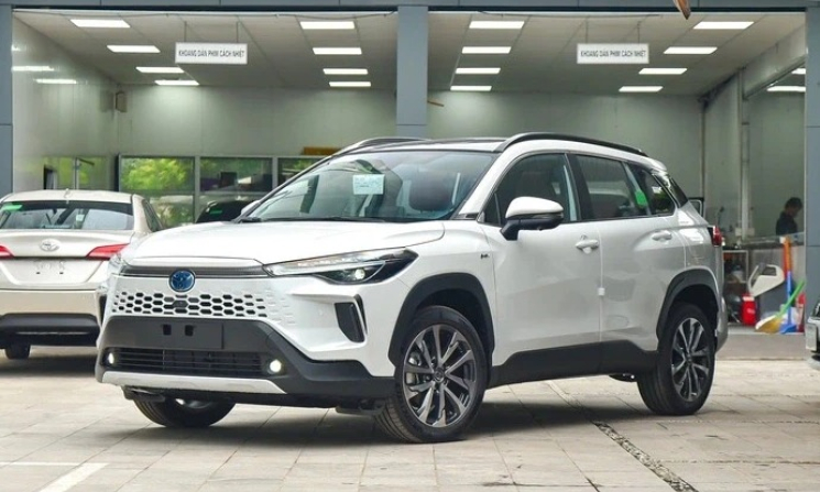 96% xe chạy xăng, dầu sẽ phải ngừng bán vào năm 2030 vì khó đạt chuẩn tiêu thụ nhiên liệu ?