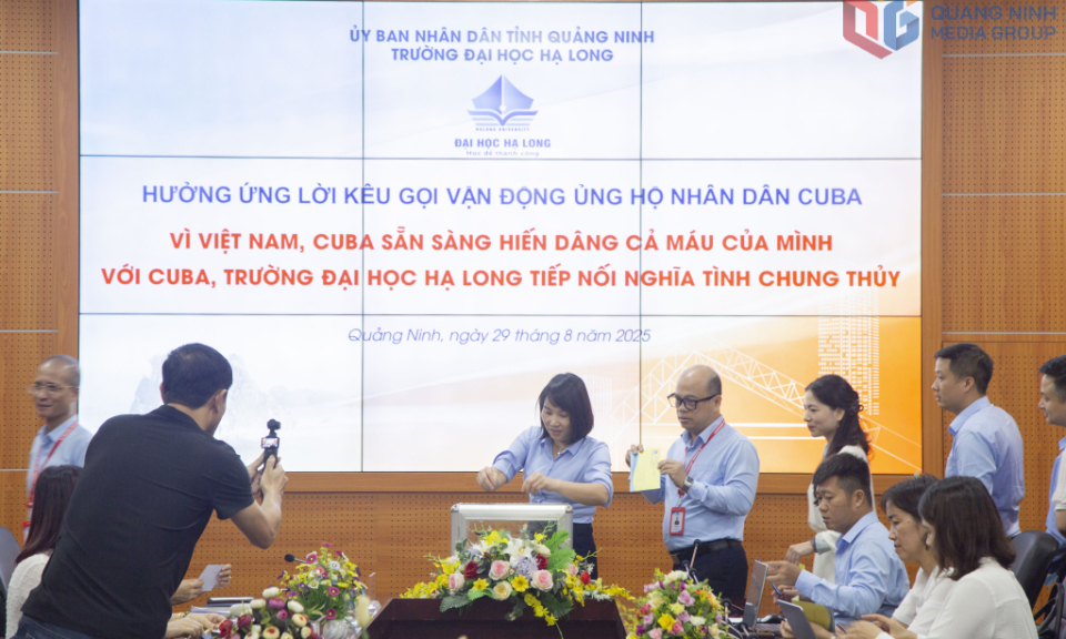 Trường Đại học Hạ Long ủng hộ nhân dân Cuba