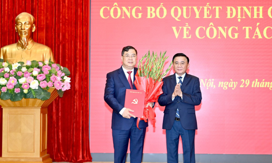 Bộ Chính trị bổ nhiệm đồng chí Phạm Gia Túc giữ chức vụ Chánh Văn phòng Trung ương Đảng