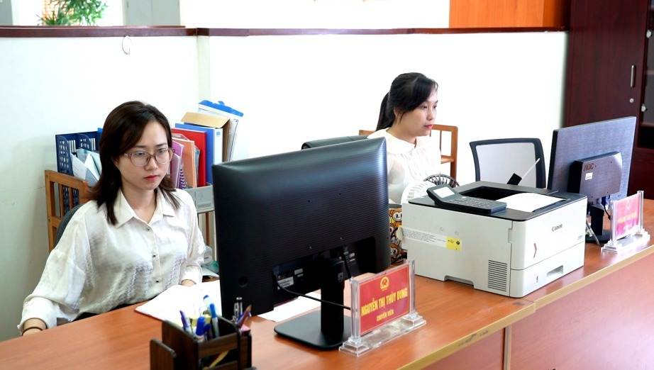 Ảnh với chú thích