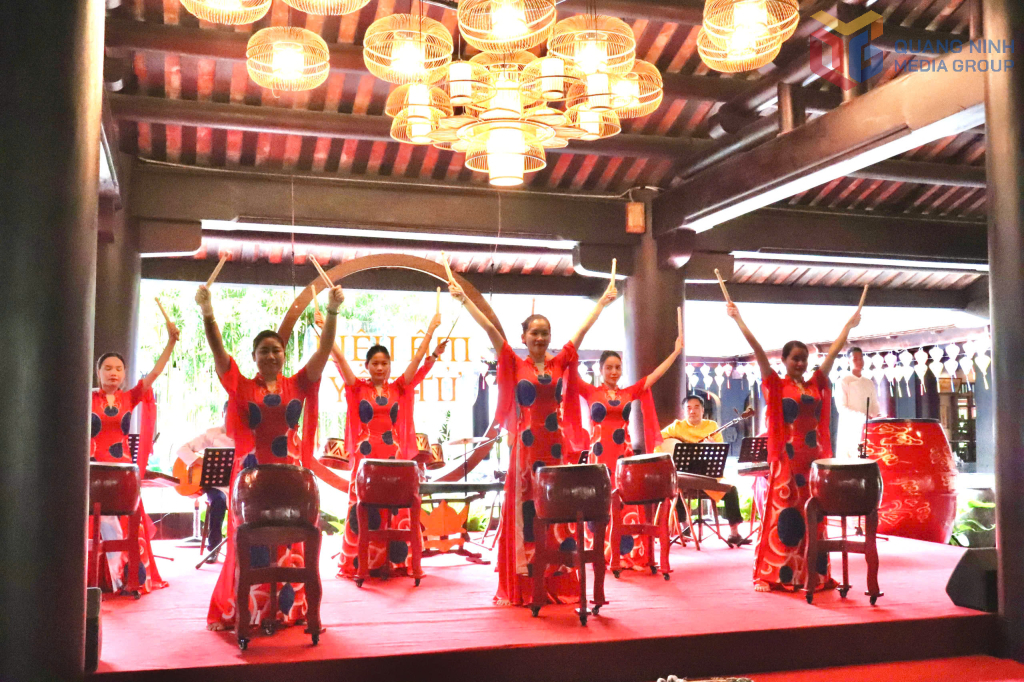 Show diễn “Tinh hoa sắc màu Việt Nam” chính thức đưa vào hoạt động từ 1/9.