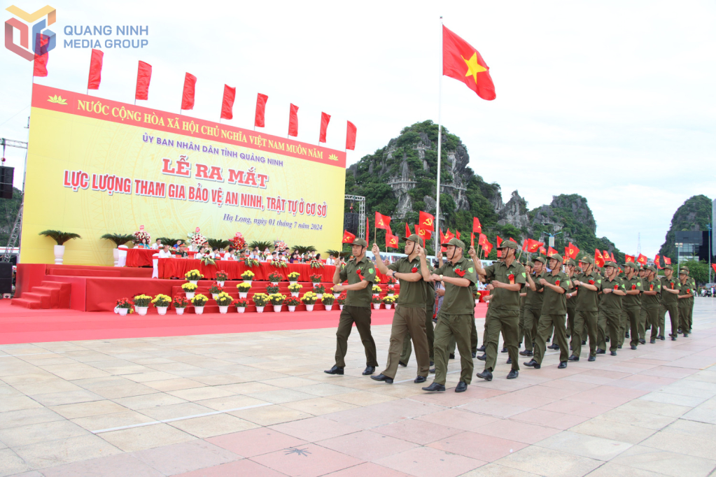Ảnh với chú thích