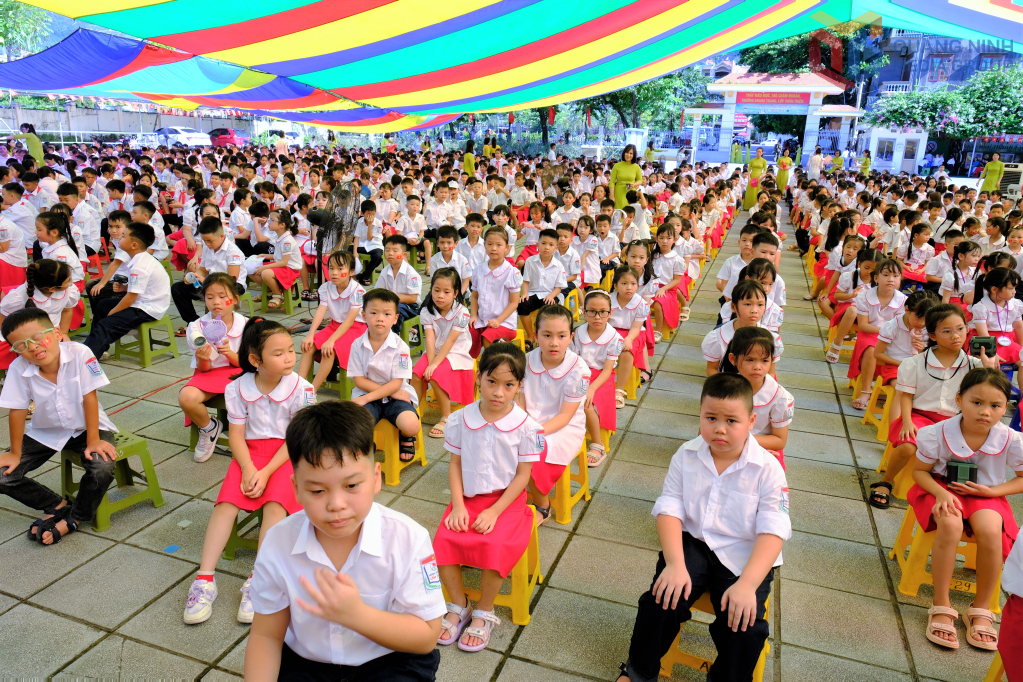 Năm học 2025-2026 Trường Tiểu học Cẩm Thủy đón 308 học sinh lớp 1