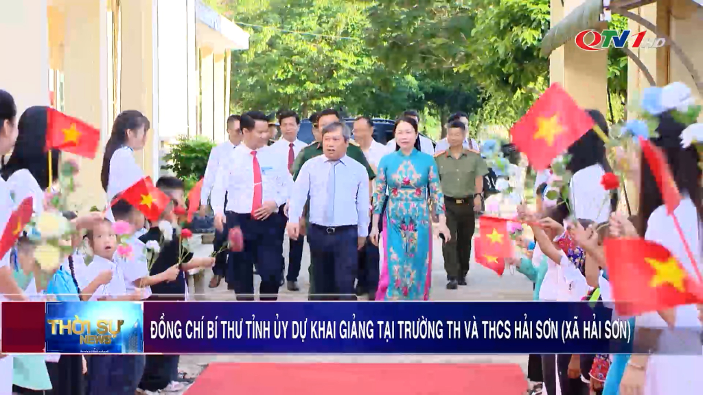 Đồng chí Bí thư Tỉnh ủy dự khai giảng tại trường Tiểu học và Trung học cơ sở Hải Sơn, xã Hải Sơn