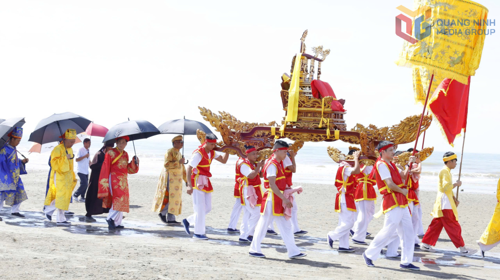 Lễ hội Đình Trà Cổ
