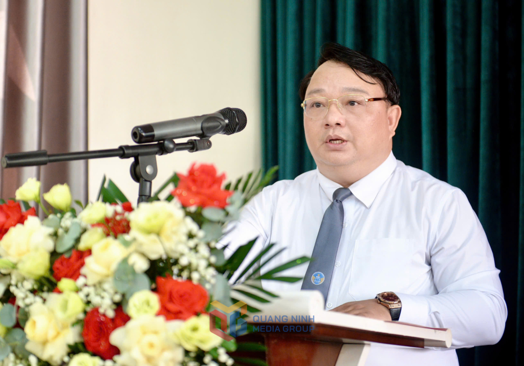 khai giảng lớp luật sư