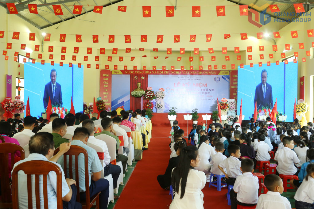 Khai giảng năm học mới tại Trường Tiểu học và THCS Hải Sơn, xã Hải Sơn (Ảnh: Mạnh Trường)