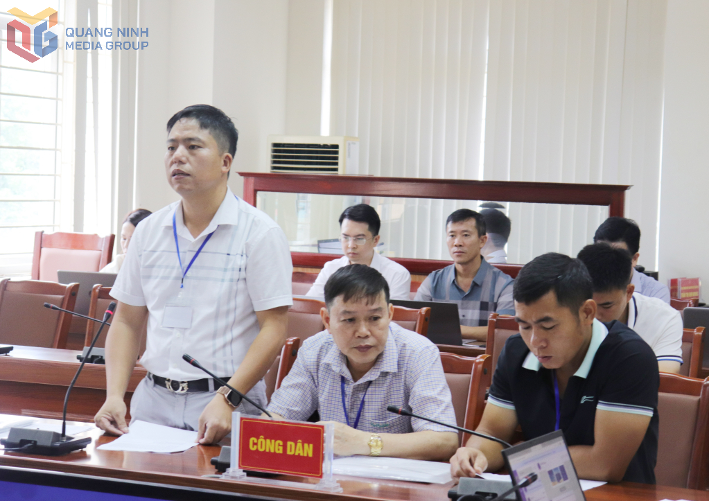 nêu kiến nghị tại buổi tiếp công dân.