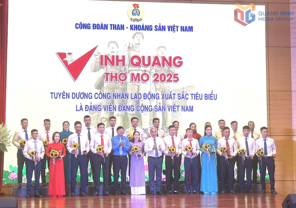 Chương trình “Vinh quang thợ mỏ” năm 2025 tôn vinh 220 công nhân lao động xuất sắc là Đảng viên.