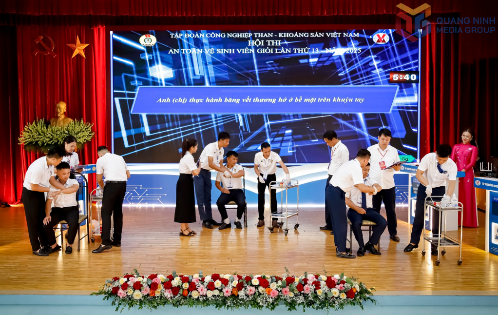 Phần thi thực hành tại hội thi.