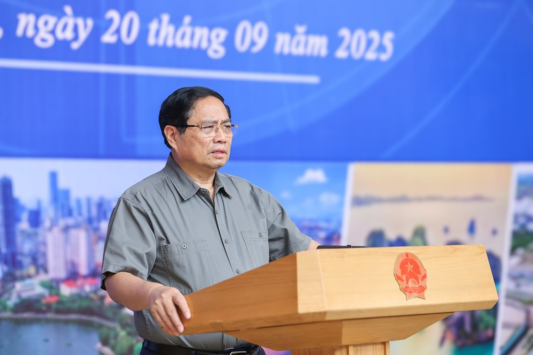 Đồng chí Phạm Minh Chính, Ủy viên Bộ Chính trị, Thủ tướng Chính phủ, Chủ tịch Hội đồng điều phối vùng Đồng bằng sông Hồng, phát biểu chỉ đại tại Hội nghị lần thứ 6 của Hội đồng. Ảnh: chinhphu.vn