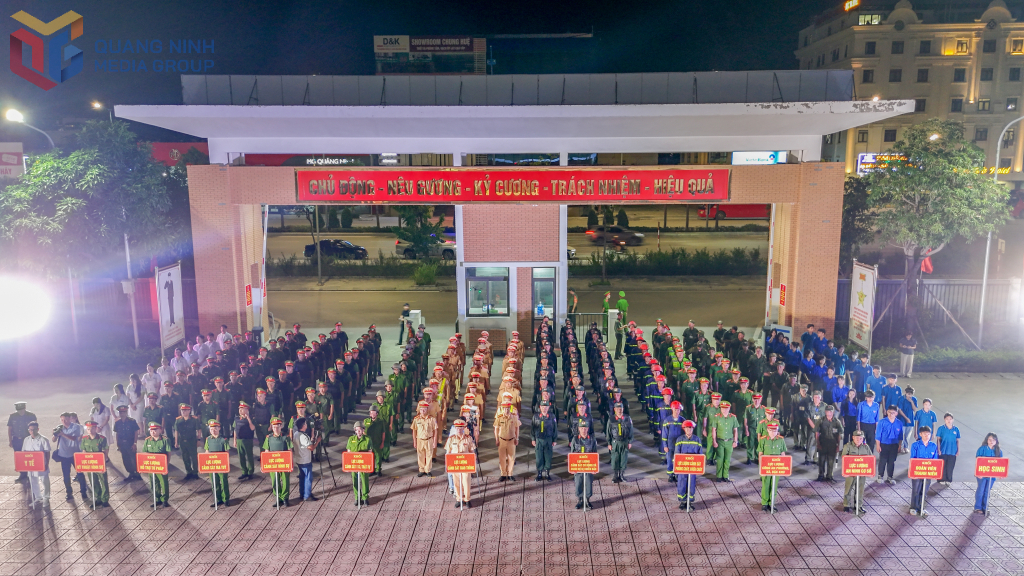 Quang cảnh buổi lễ.