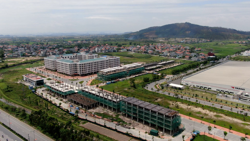 Ảnh với chú thích
