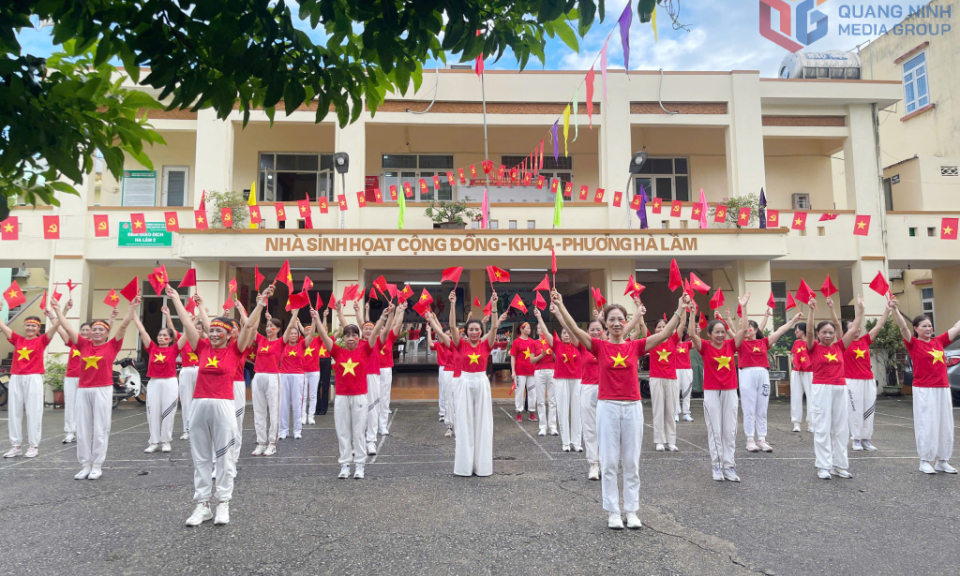 Tổ quốc trong tim - Quảng Ninh chung nhịp đập 