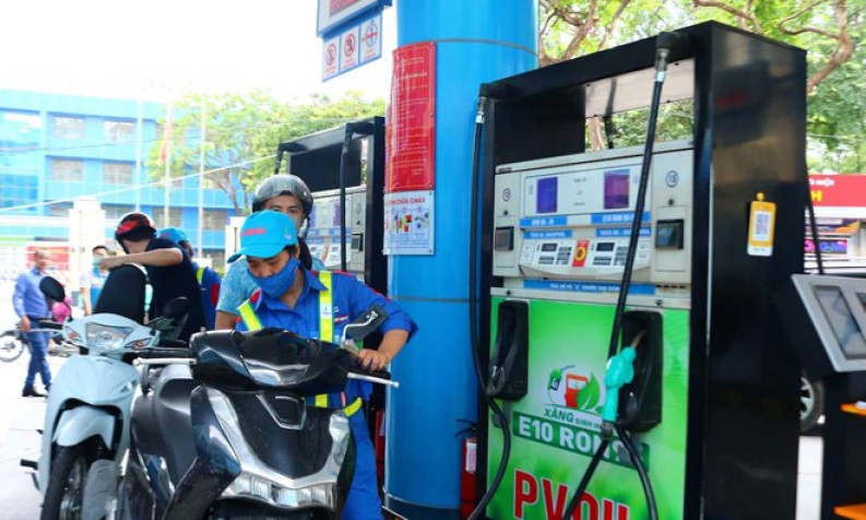 Bất ngờ với lượng xăng E10 tiêu thụ được sau 1 tháng thí điểm