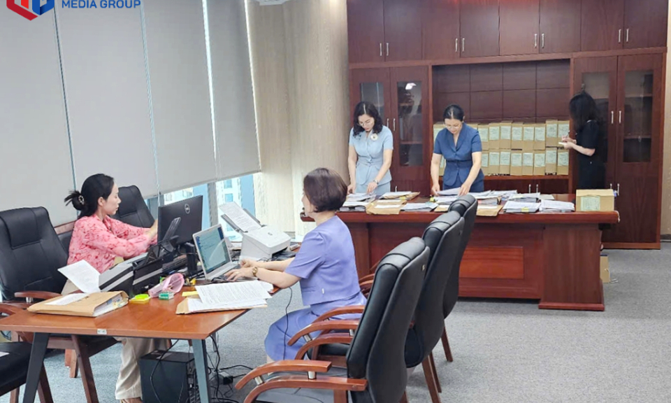 Tăng cường công tác lưu trữ, số hoá tài liệu