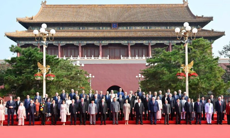 Chủ tịch nước Lương Cường gặp lãnh đạo các nước tại Lễ kỷ niệm Chiến thắng phát-xít