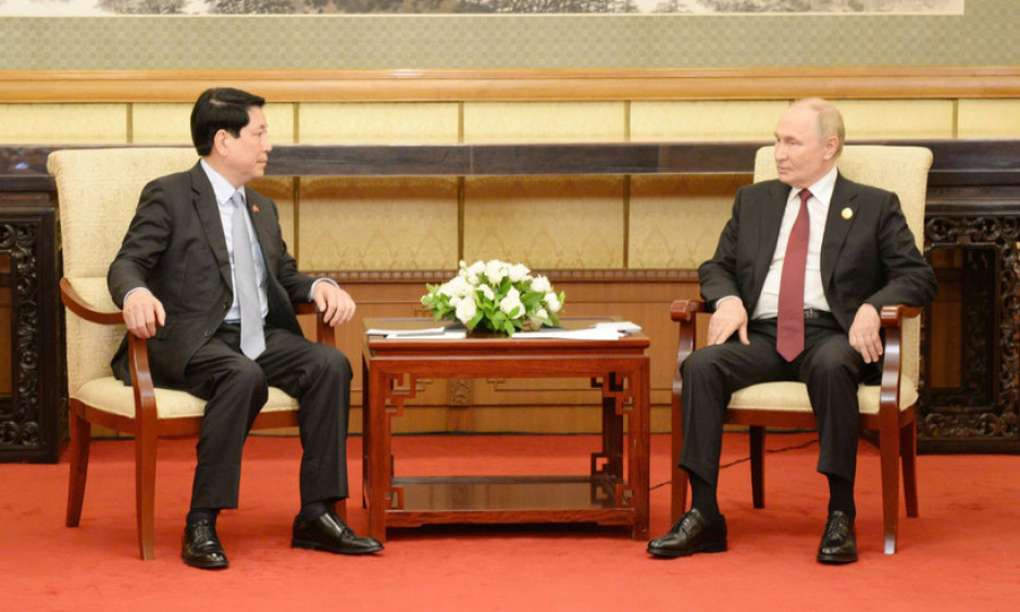 Chủ tịch nước Lương Cường hội kiến Tổng thống Liên bang Nga Vladimir Putin
