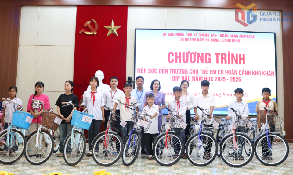 "Tiếp sức đến trường" cho trẻ em xã Quảng Tân