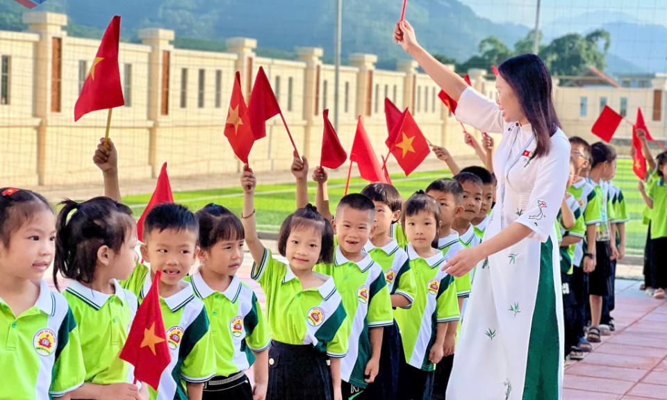 Quảng Ninh tưng bừng khai giảng năm học mới 2025-2026