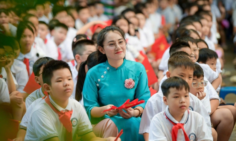 Năm học mới: Lương giáo viên tăng 2-7 triệu đồng/tháng