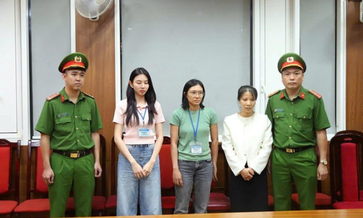 Hoa hậu Nguyễn Thúc Thùy Tiên được bố nộp tiền tỉ khắc phục hậu quả