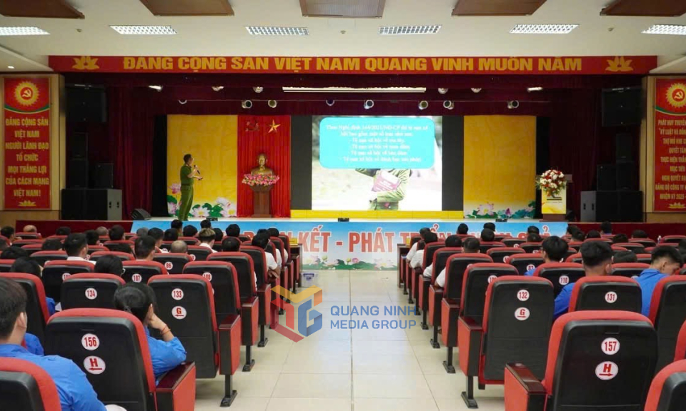 Tăng cường công tác phòng chống tệ nạn mại dâm