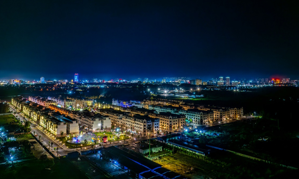 Móng Cái - Đông Hưng giao thương bứt tốc, Vinhomes Golden Avenue vào “tâm sóng”