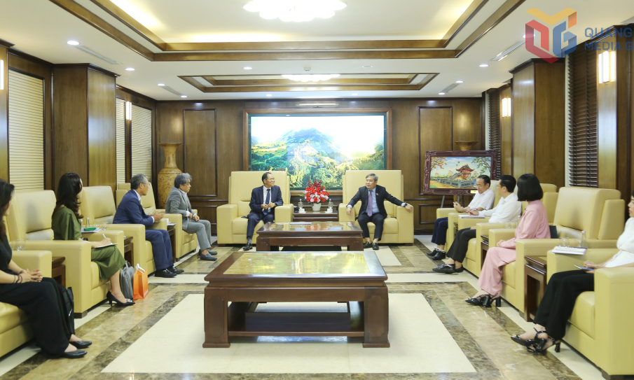 Quang Ninh Party Secretary received former Korean Ambassador to Vietnam