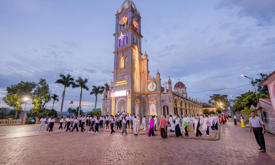 Đảng viên Công giáo phường Hiệp Hòa xây dựng Đảng vững mạnh, đi đầu phát triển kinh tế