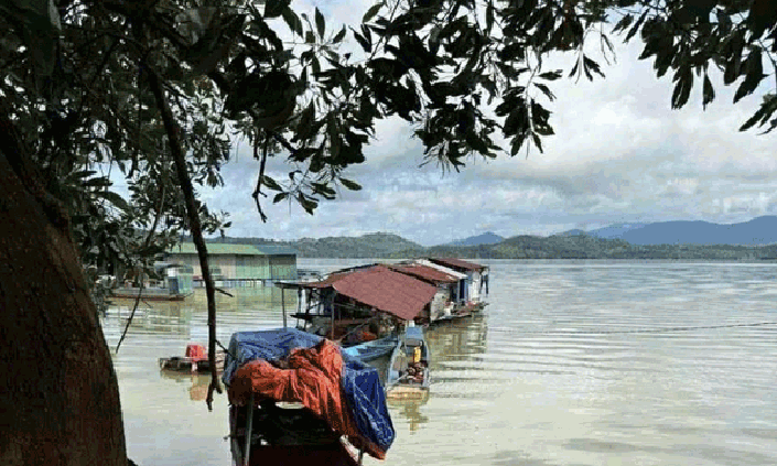Trượt chân rơi xuống sông, cháu nhỏ ở Gia Lai tử vong