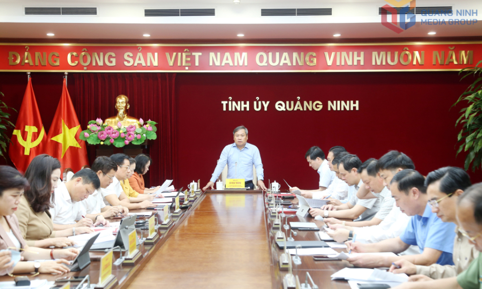Giao ban Thường trực Tỉnh ủy