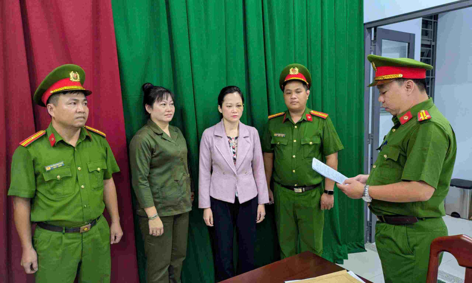 Tạm giữ hình sự chủ cơ sở nha khoa Tuyết Chinh liên quan đến vụ hành hung khách hàng