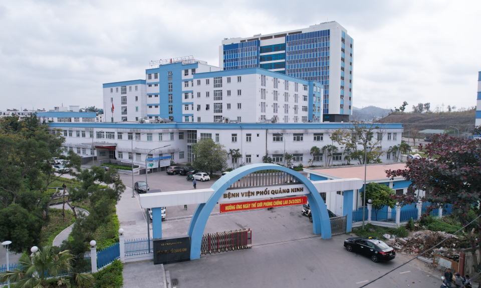 Phát triển y tế chuyên sâu, hiện đại