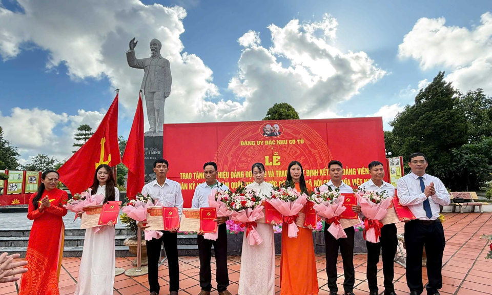 Củng cố hệ thống chính trị vững chắc, xây dựng Cô Tô phát triển bền vững