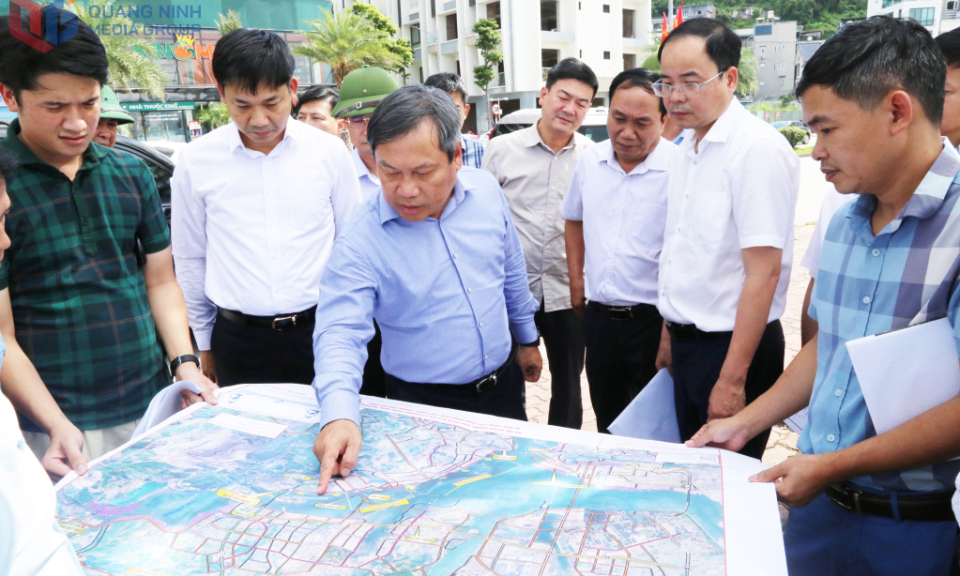 Đồng chí Vũ Đại Thắng, Bí thư Tỉnh ủy kiểm tra một số dự án, quy hoạch trọng điểm