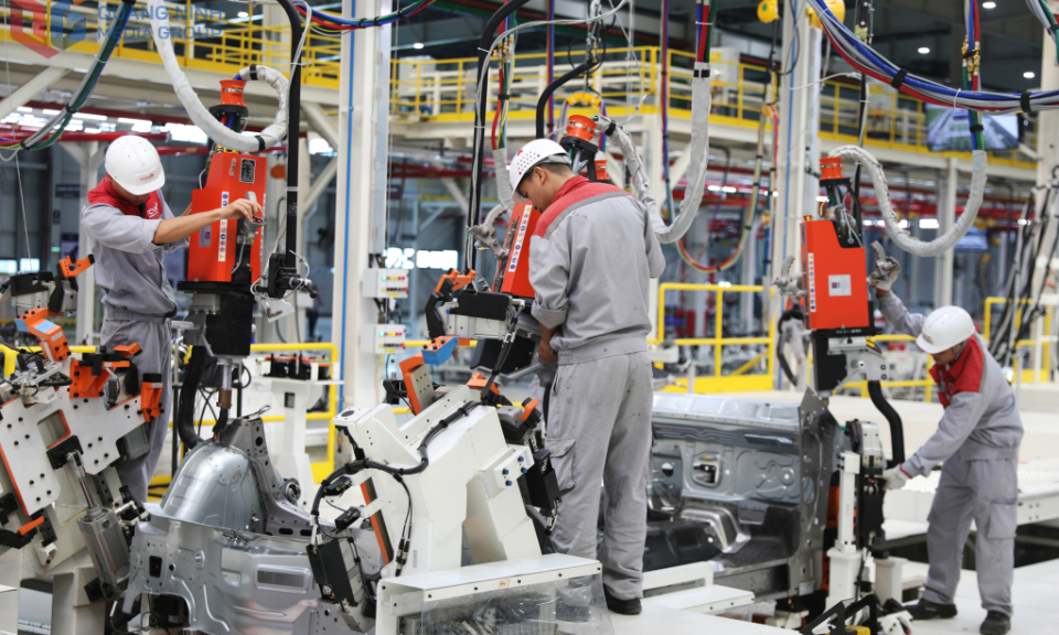 Quang Ninh accelerates growth in manufacturing and processing industries