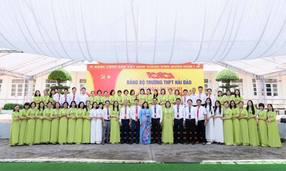 Trường THPT Hải Đảo: Điểm sáng công tác xây dựng Đảng trong trường học
