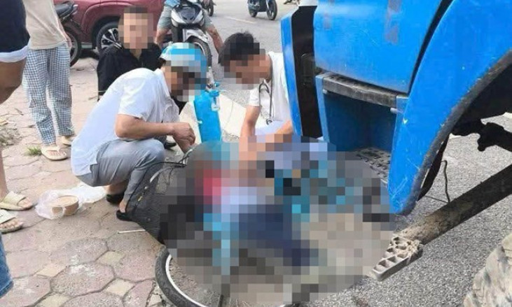 Học sinh lớp 6 ở Hà Nội tử vong sau va chạm giao thông