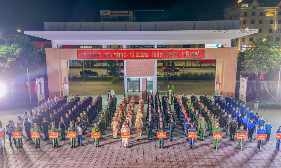 Quảng Ninh ra mắt Lực lượng QN-14