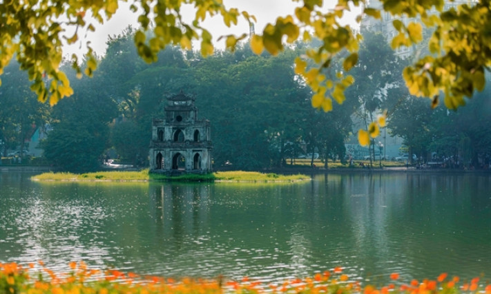 Hà Nội among best places to see beautiful autumn foliage in Asia: Time Out