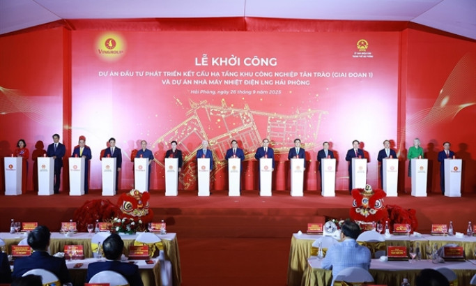 PM attends ground-breaking ceremony for two major projects in Hải Phòng City
