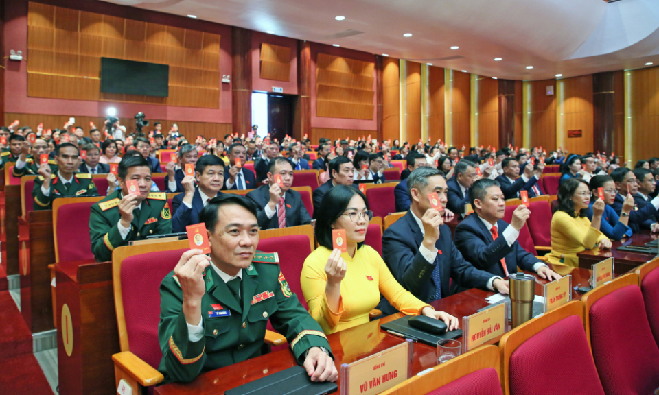 Nghị quyết Đại hội đại biểu Đảng bộ tỉnh Quảng Ninh lần thứ XVI, nhiệm kỳ 2025-2030 Nghị quyết Đại hội đại biểu Đảng bộ tỉnh Quảng Ninh lần thứ XVI, nhiệm kỳ 2025-2030