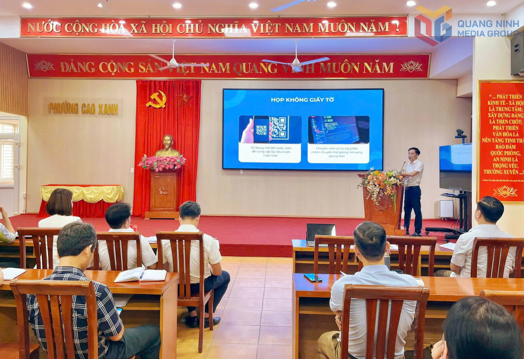 Chi bộ các cơ quan Đảng thuộc Đảng bộ phường Cao Xanh tổ chức sinh hoạt chuyên đề 