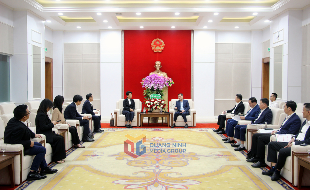 Quang cảnh buổi tiếp xã giao.