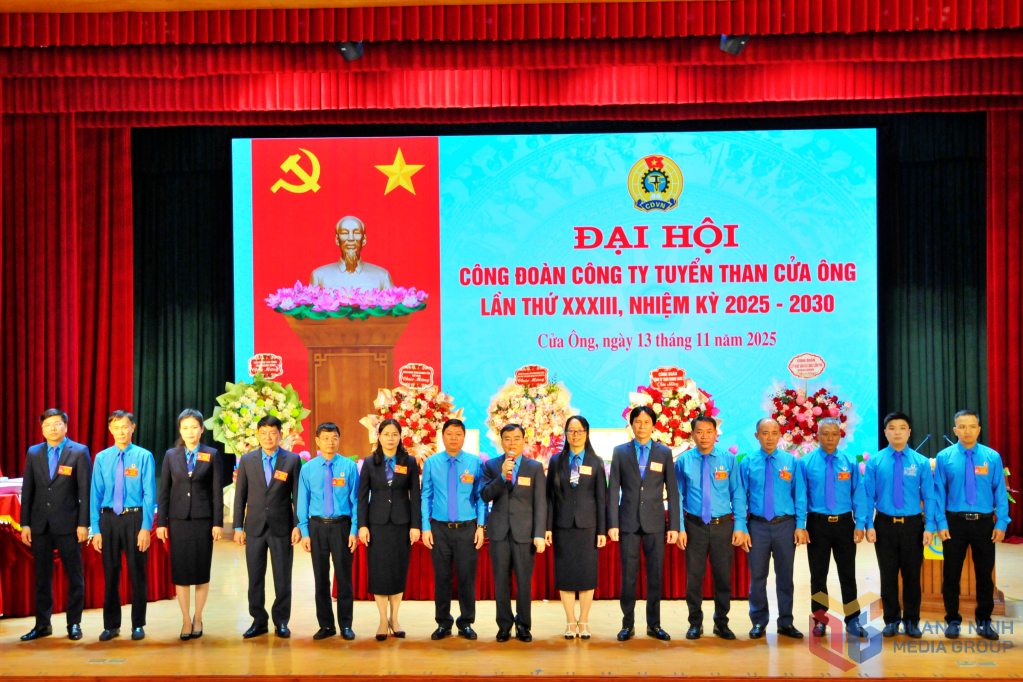 Ban Chấp hành Công đoàn Công ty Tuyển than Cửa Ông khóa XXXII, nhiệm kỳ 2025 - 2030 ra mắt Đại hội