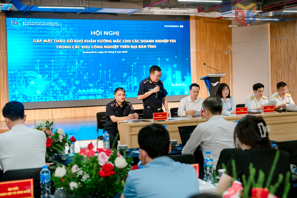 Các sở, ban, ngành của tỉnh tháo gỡ khó khăn cho doanh nghiệp FDI, ngày 30/9/2025. Ảnh: Mạnh Trường